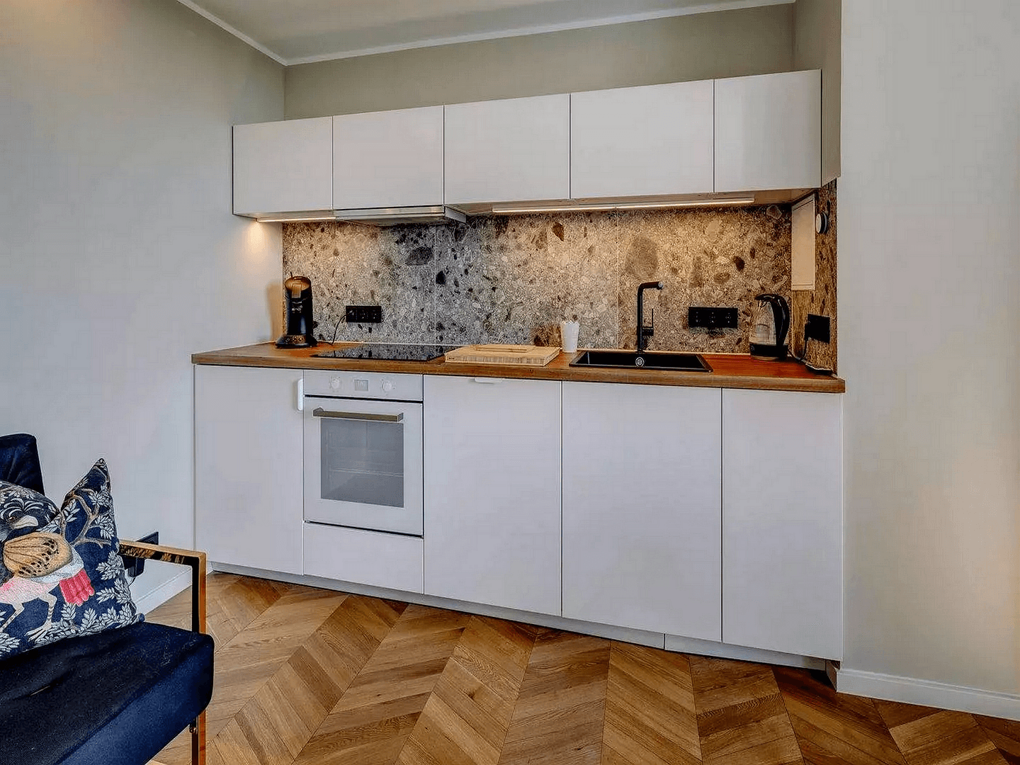 Pronájem bytu 1+1 34 m², München, Bavorsko Pronájem bytu 1+1 34 m², München, Bavorsko