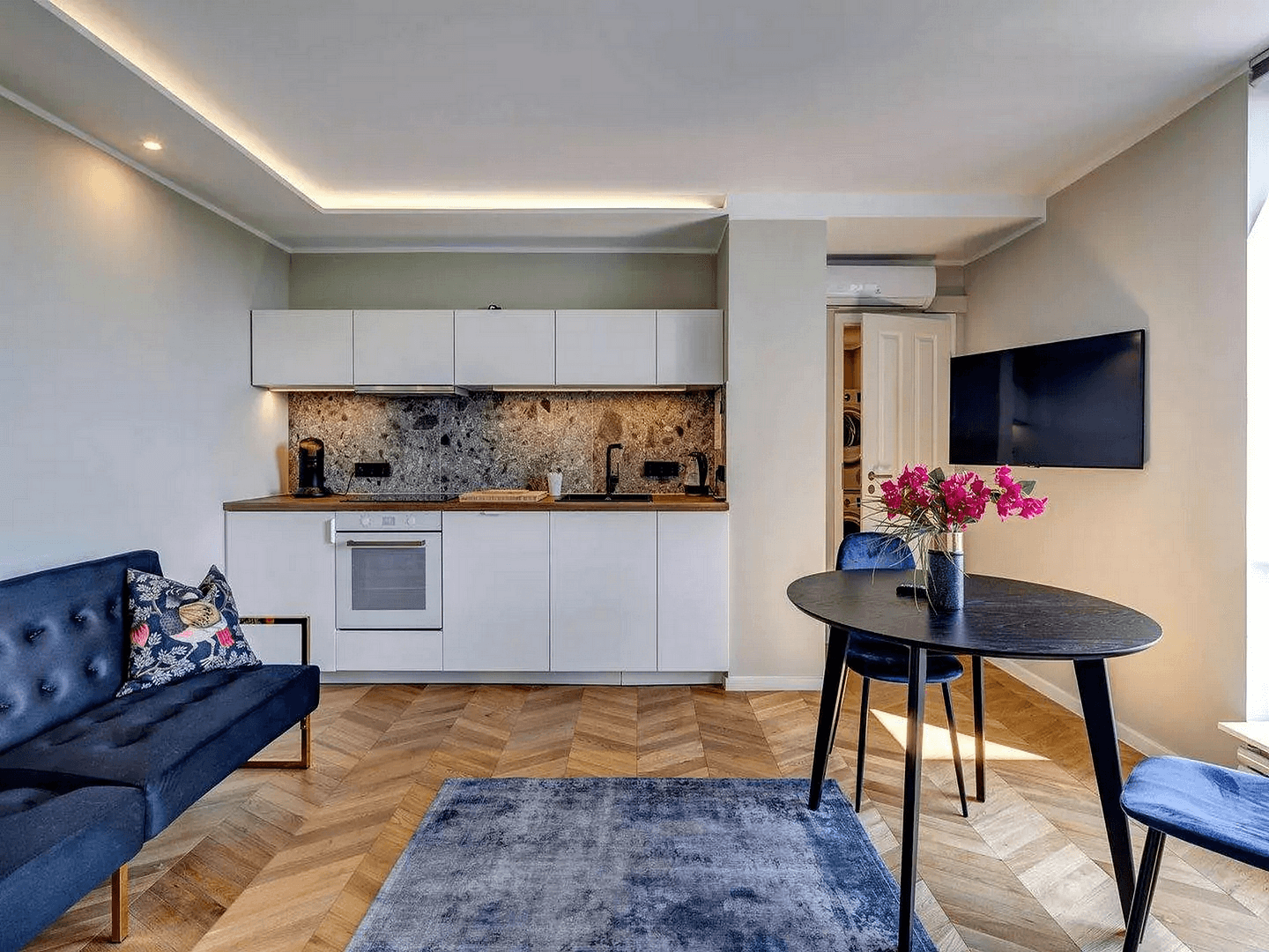 Pronájem bytu 1+1 34 m², München, Bavorsko Pronájem bytu 1+1 34 m², München, Bavorsko