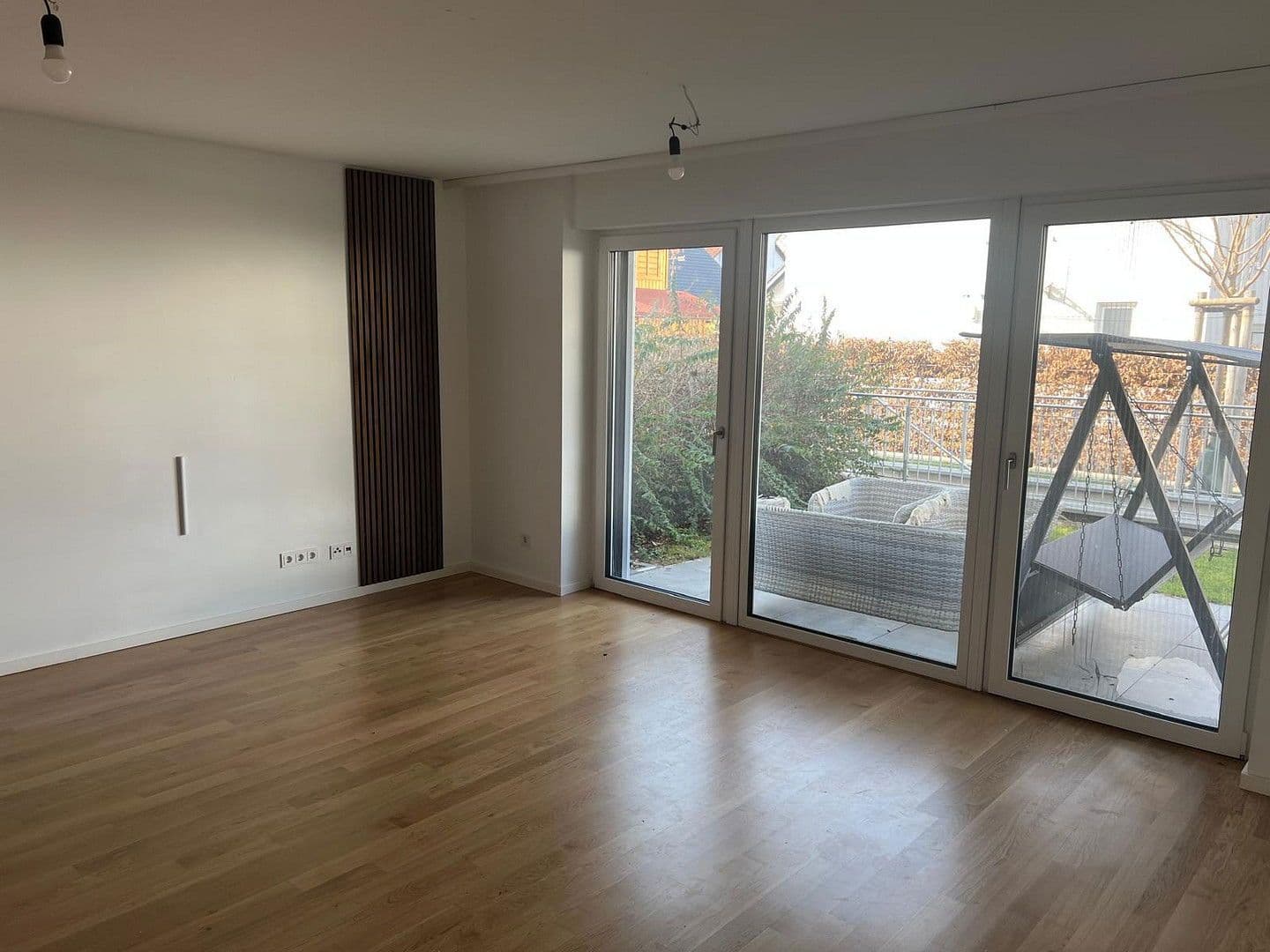 Pronájem bytu 3+1 104 m², Friedrich-Ebert-Straße 40-1, Seeheim-Jugenheim, Hessen Pronájem bytu 3+1 104 m², Friedrich-Ebert-Straße 40-1, Seeheim-Jugenheim, Hessen
