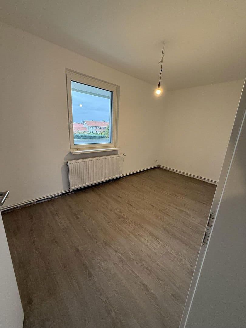 Pronájem bytu 3+1 60 m², Glückauf-Ring 20, Lengede, Dolní Sasko Pronájem bytu 3+1 60 m², Glückauf-Ring 20, Lengede, Dolní Sasko