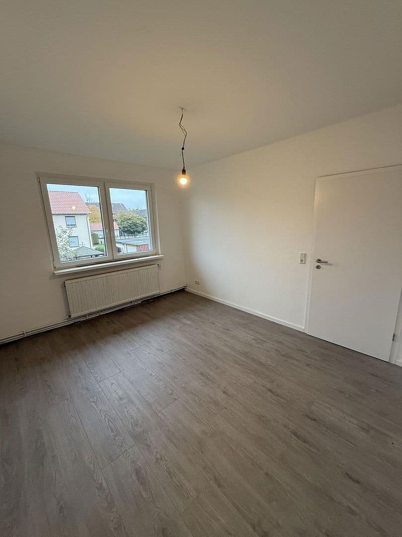Pronájem bytu 3+1 60 m², Glückauf-Ring 20, Lengede, Dolní Sasko Pronájem bytu 3+1 60 m², Glückauf-Ring 20, Lengede, Dolní Sasko