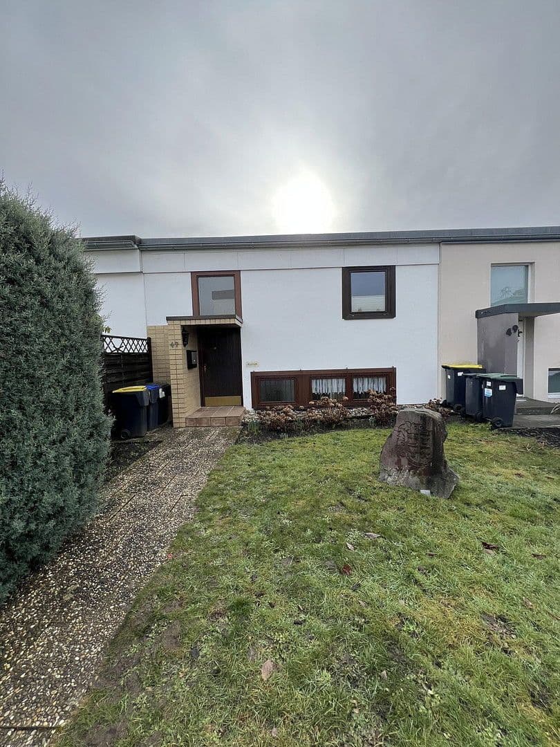 Prodej domu 100 m², pozemek 285 m², Saarbrücken, Země Sársko Prodej domu 100 m², pozemek 285 m², Saarbrücken, Země Sársko