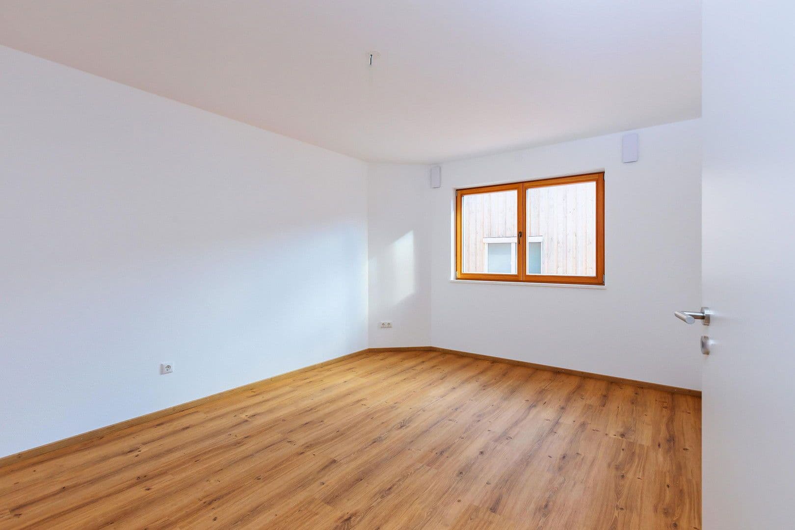 Pronájem bytu 3+1 83 m², St.-Moritz-Str. 2, Buchloe, Bavorsko Pronájem bytu 3+1 83 m², St.-Moritz-Str. 2, Buchloe, Bavorsko