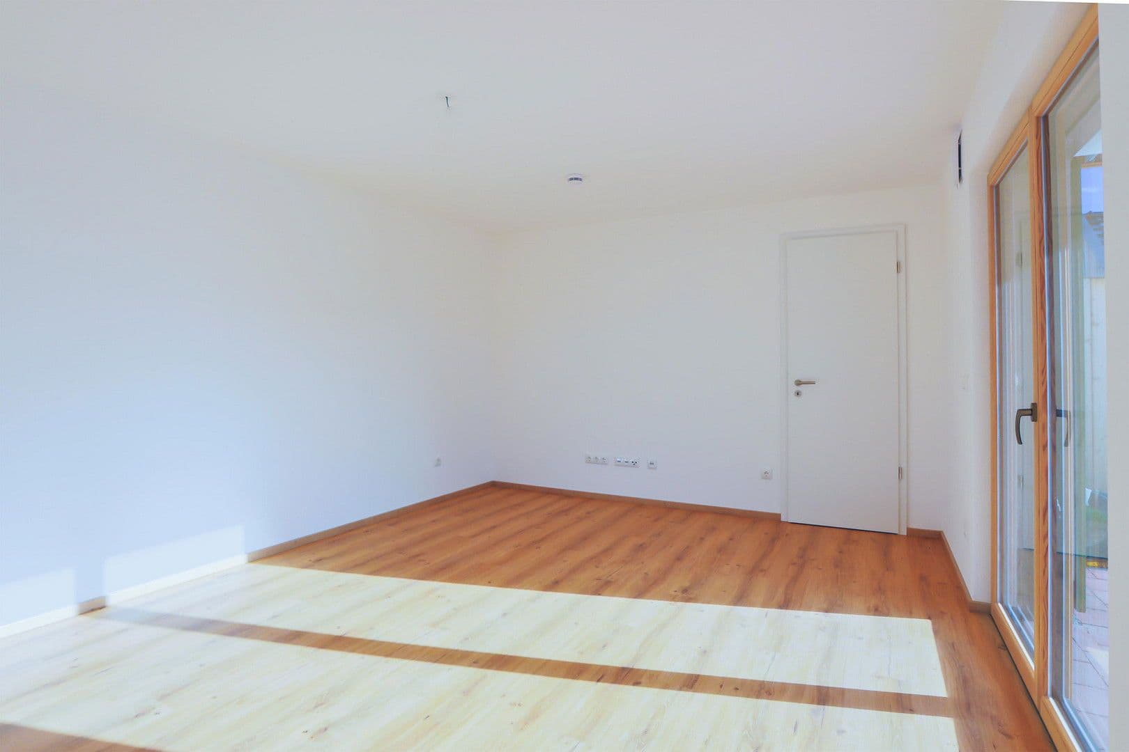 Pronájem bytu 3+1 83 m², St.-Moritz-Str. 2, Buchloe, Bavorsko Pronájem bytu 3+1 83 m², St.-Moritz-Str. 2, Buchloe, Bavorsko