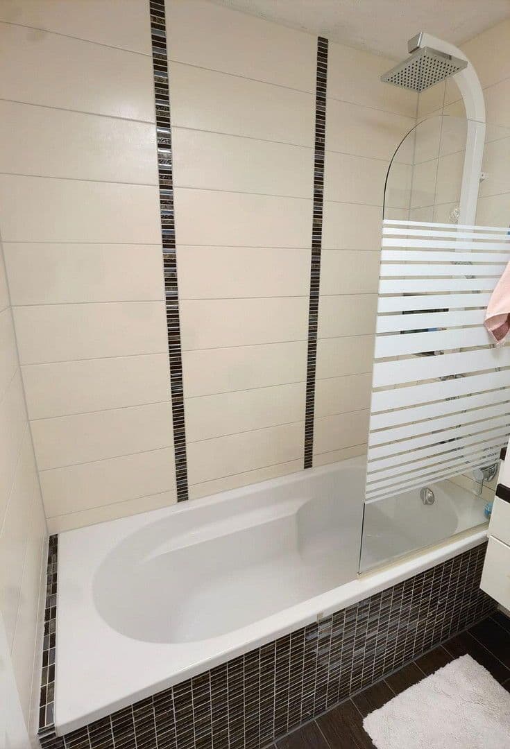 Prodej bytu 3+kk 88 m², Nagold, Bádensko-Württembersko Prodej bytu 3+kk 88 m², Nagold, Bádensko-Württembersko