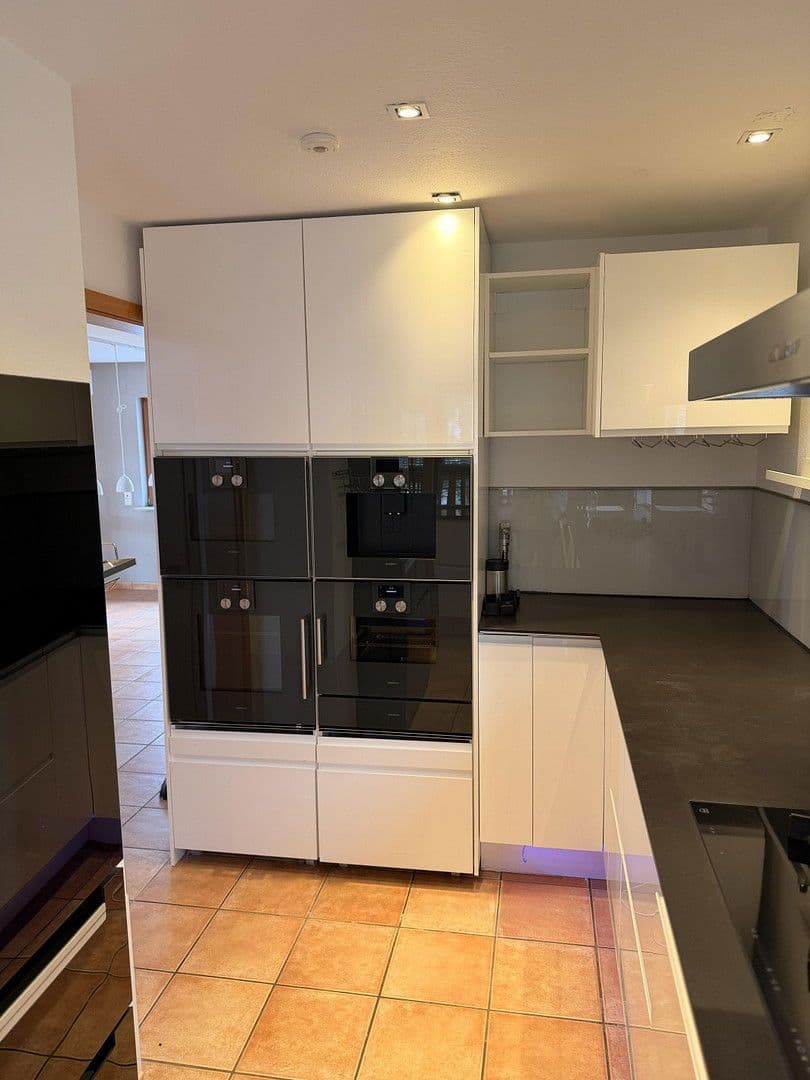 Prodej domu 266 m², pozemek 344 m², Idstein, Hessen Prodej domu 266 m², pozemek 344 m², Idstein, Hessen