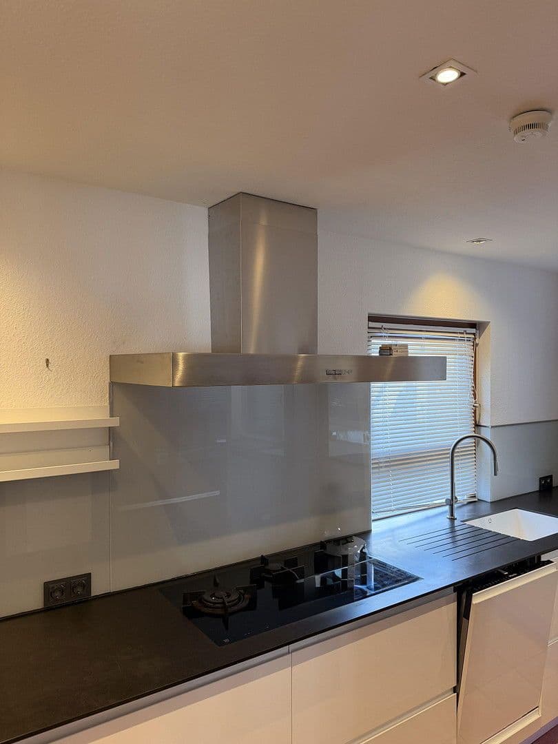 Prodej domu 266 m², pozemek 344 m², Idstein, Hessen Prodej domu 266 m², pozemek 344 m², Idstein, Hessen