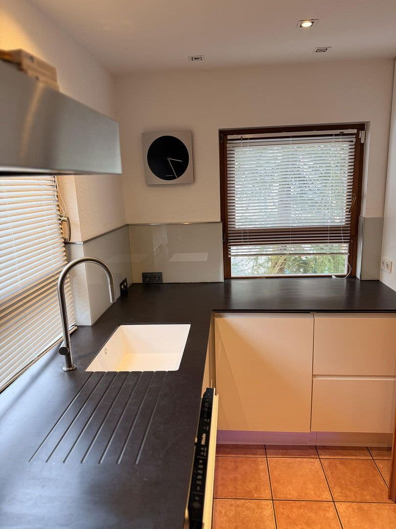 Prodej domu 266 m², pozemek 344 m², Idstein, Hessen Prodej domu 266 m², pozemek 344 m², Idstein, Hessen