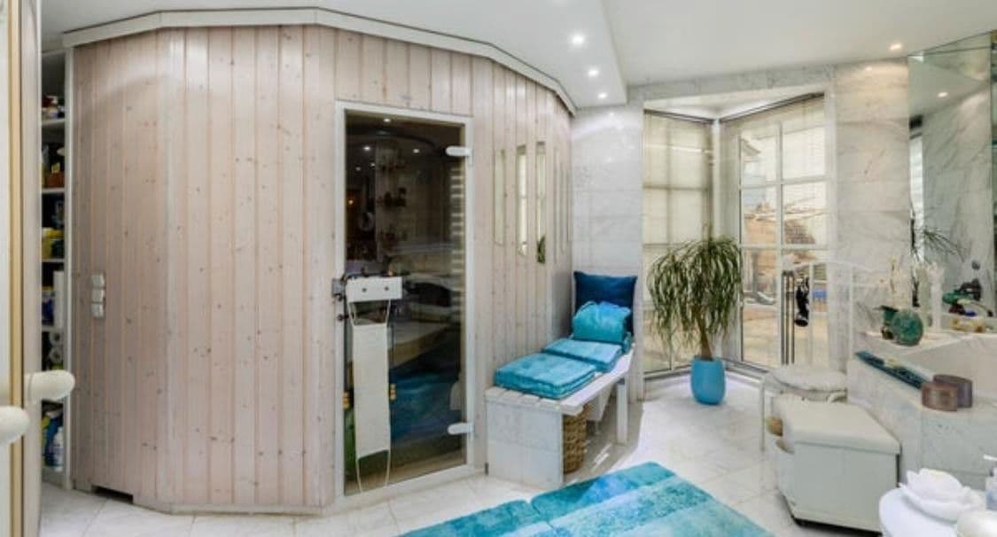 Pronájem bytu 4+1 140 m², Kaiserslautern, Porýní-Falc Pronájem bytu 4+1 140 m², Kaiserslautern, Porýní-Falc