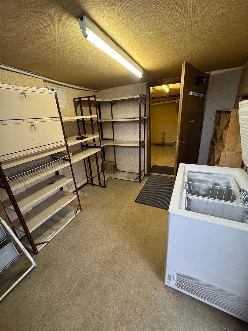 Pronájem bytu 4+1 140 m², Kaiserslautern, Porýní-Falc Pronájem bytu 4+1 140 m², Kaiserslautern, Porýní-Falc