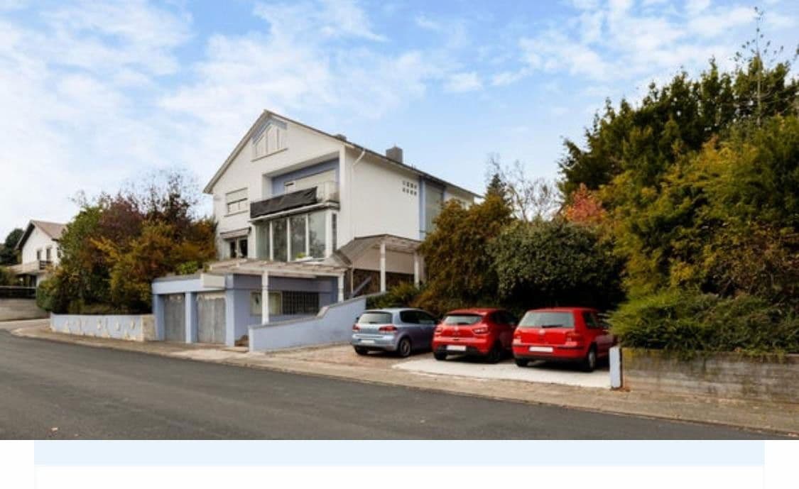 Pronájem bytu 4+1 140 m², Kaiserslautern, Porýní-Falc Pronájem bytu 4+1 140 m², Kaiserslautern, Porýní-Falc