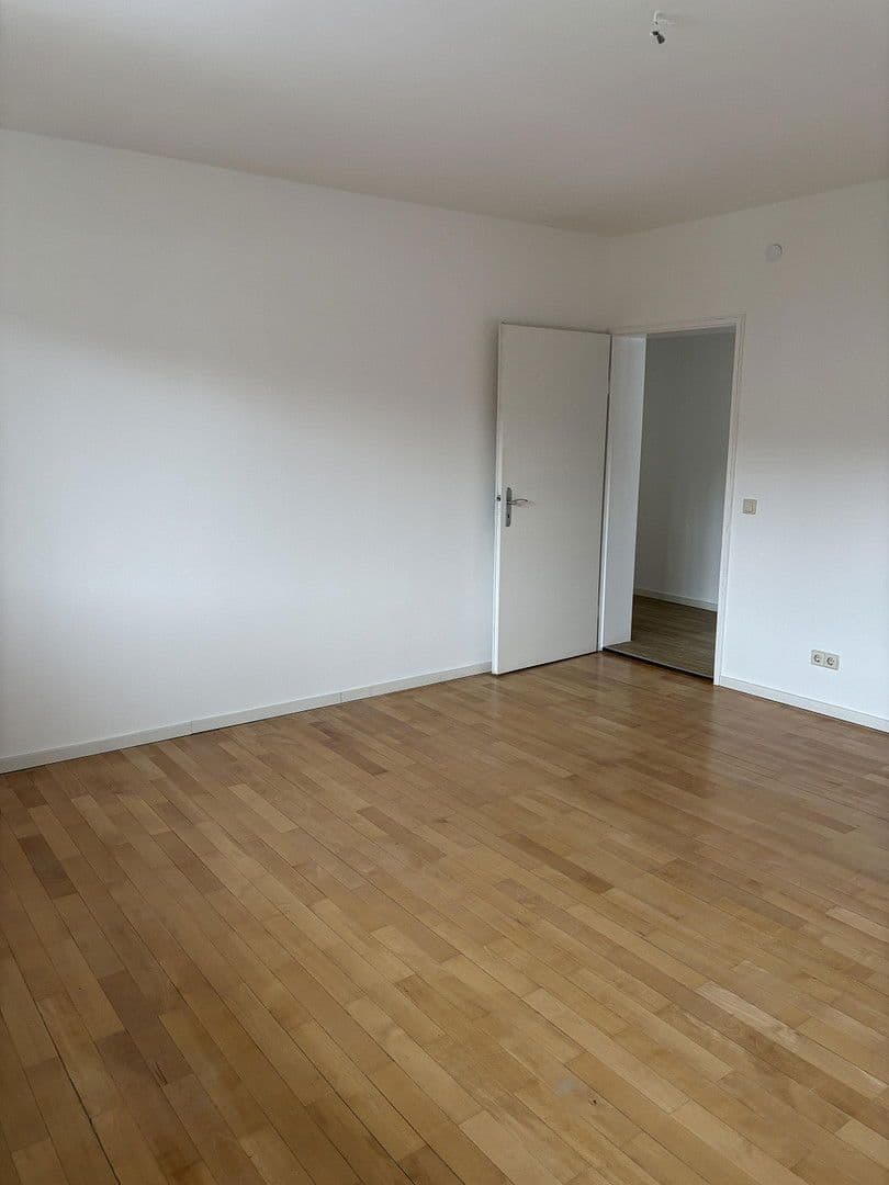 Prodej domu 297 m², pozemek 838 m², Blaustein, Bádensko-Württembersko Prodej domu 297 m², pozemek 838 m², Blaustein, Bádensko-Württembersko