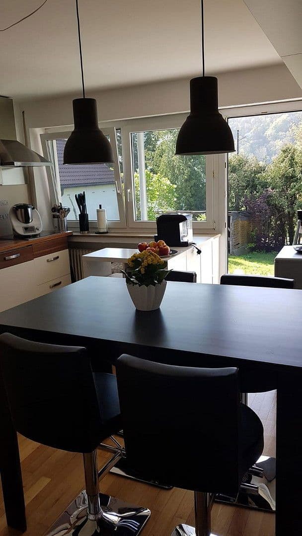 Prodej domu 297 m², pozemek 838 m², Blaustein, Bádensko-Württembersko Prodej domu 297 m², pozemek 838 m², Blaustein, Bádensko-Württembersko