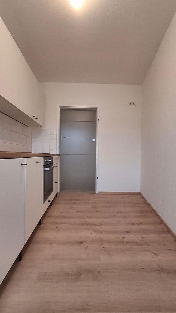 Pronájem bytu 2+1 50 m², Rollnerstraße 40, Nürnberg, Bavorsko Pronájem bytu 2+1 50 m², Rollnerstraße 40, Nürnberg, Bavorsko