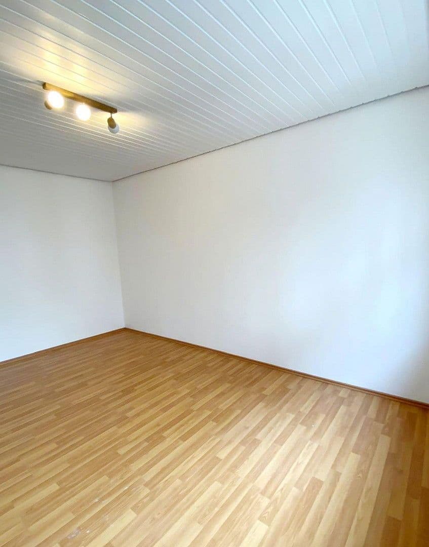 Pronájem bytu 2+1 52 m², Reichklarastr. 2a, Mainz, Porýní-Falc Pronájem bytu 2+1 52 m², Reichklarastr. 2a, Mainz, Porýní-Falc