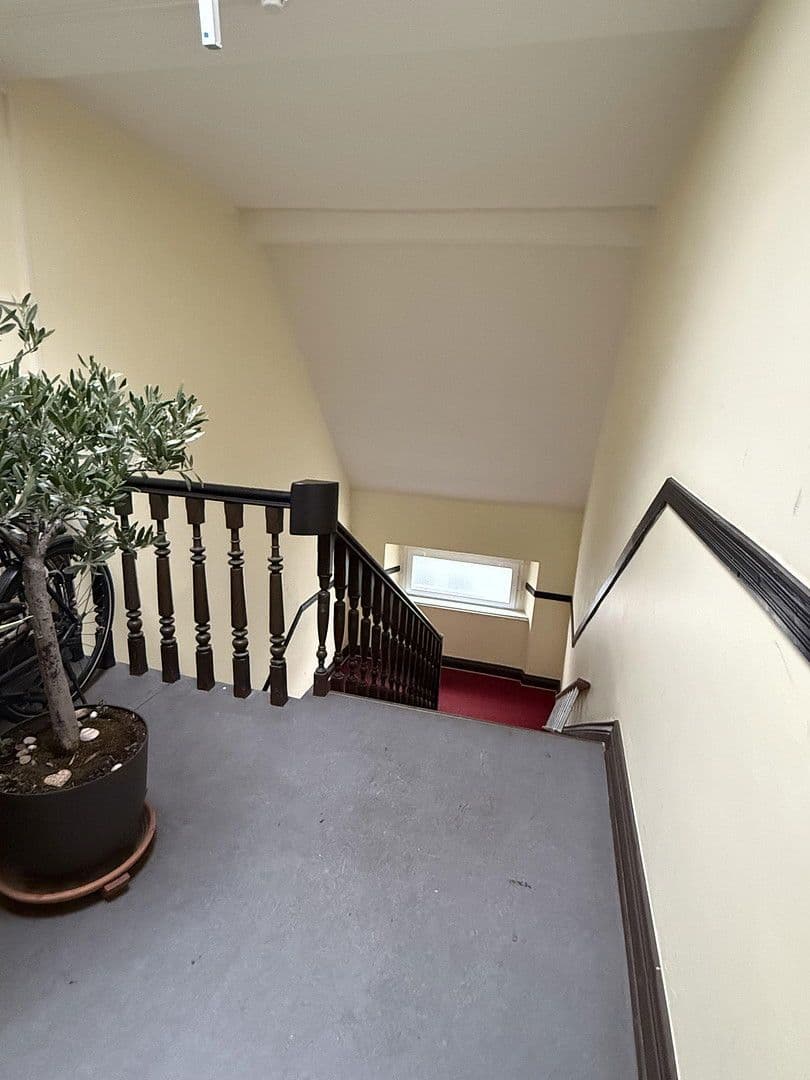 Pronájem bytu 3+1 152 m², Hohenzollerndamm, Berlin, Berlín Pronájem bytu 3+1 152 m², Hohenzollerndamm, Berlin, Berlín