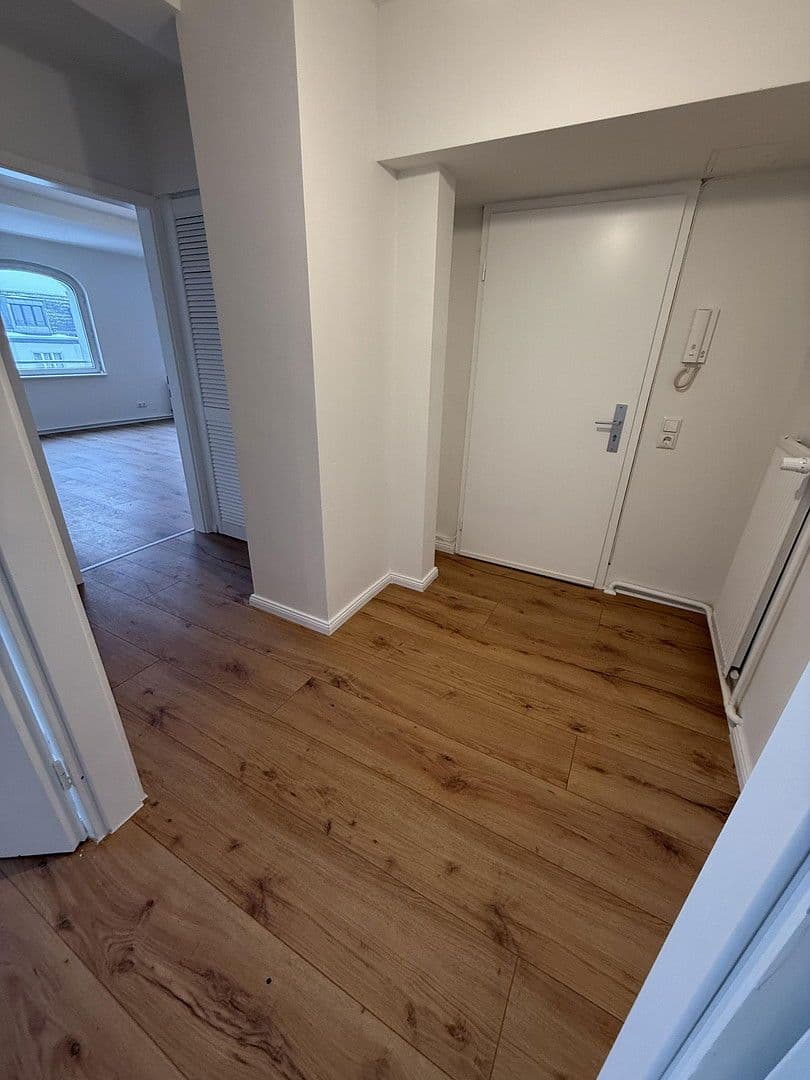 Pronájem bytu 3+1 152 m², Hohenzollerndamm, Berlin, Berlín Pronájem bytu 3+1 152 m², Hohenzollerndamm, Berlin, Berlín