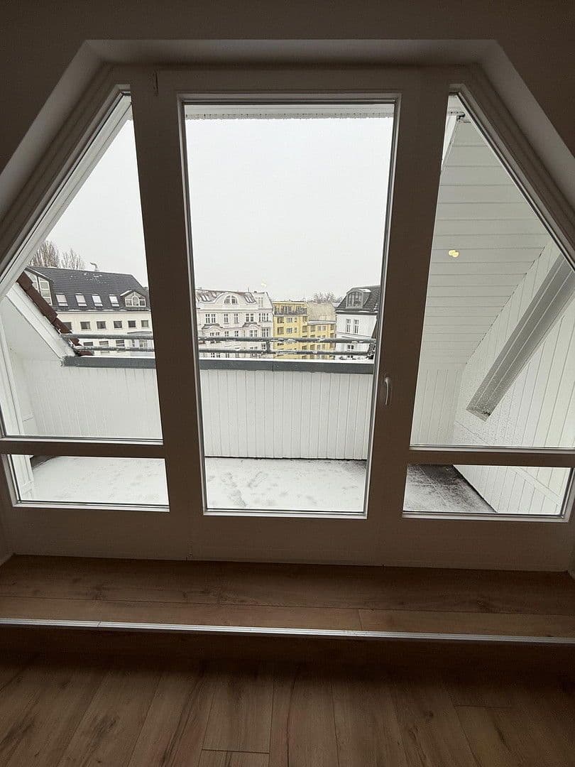 Pronájem bytu 3+1 152 m², Hohenzollerndamm, Berlin, Berlín Pronájem bytu 3+1 152 m², Hohenzollerndamm, Berlin, Berlín