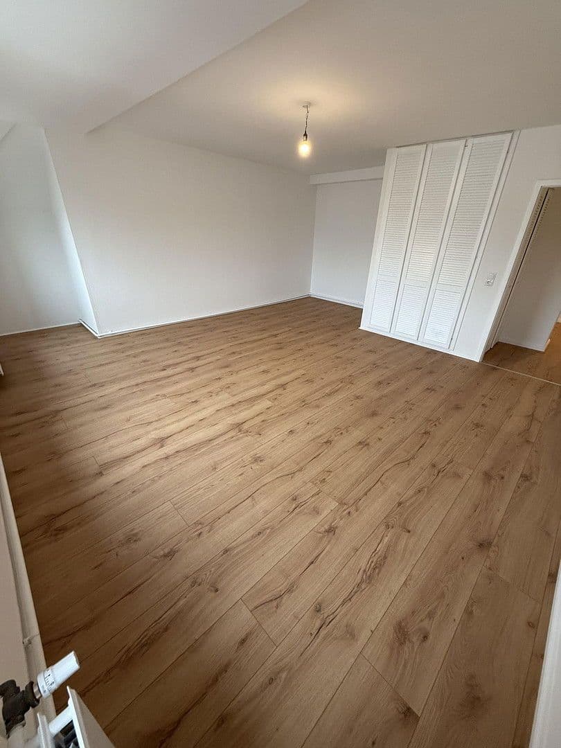 Pronájem bytu 3+1 152 m², Hohenzollerndamm, Berlin, Berlín Pronájem bytu 3+1 152 m², Hohenzollerndamm, Berlin, Berlín