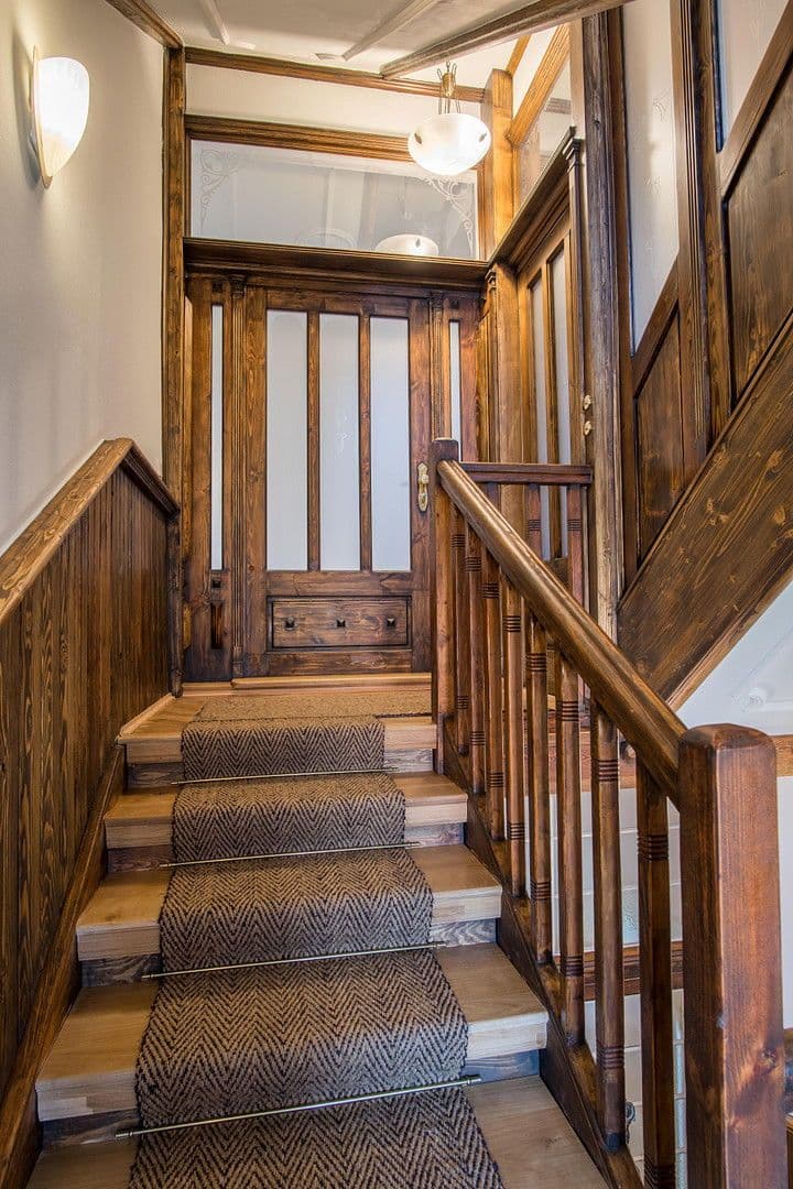 Pronájem bytu 4+1 128 m², Grochlitzer Str. 43, Naumburg (Saale), Sasko-Anhaltsko Pronájem bytu 4+1 128 m², Grochlitzer Str. 43, Naumburg (Saale), Sasko-Anhaltsko