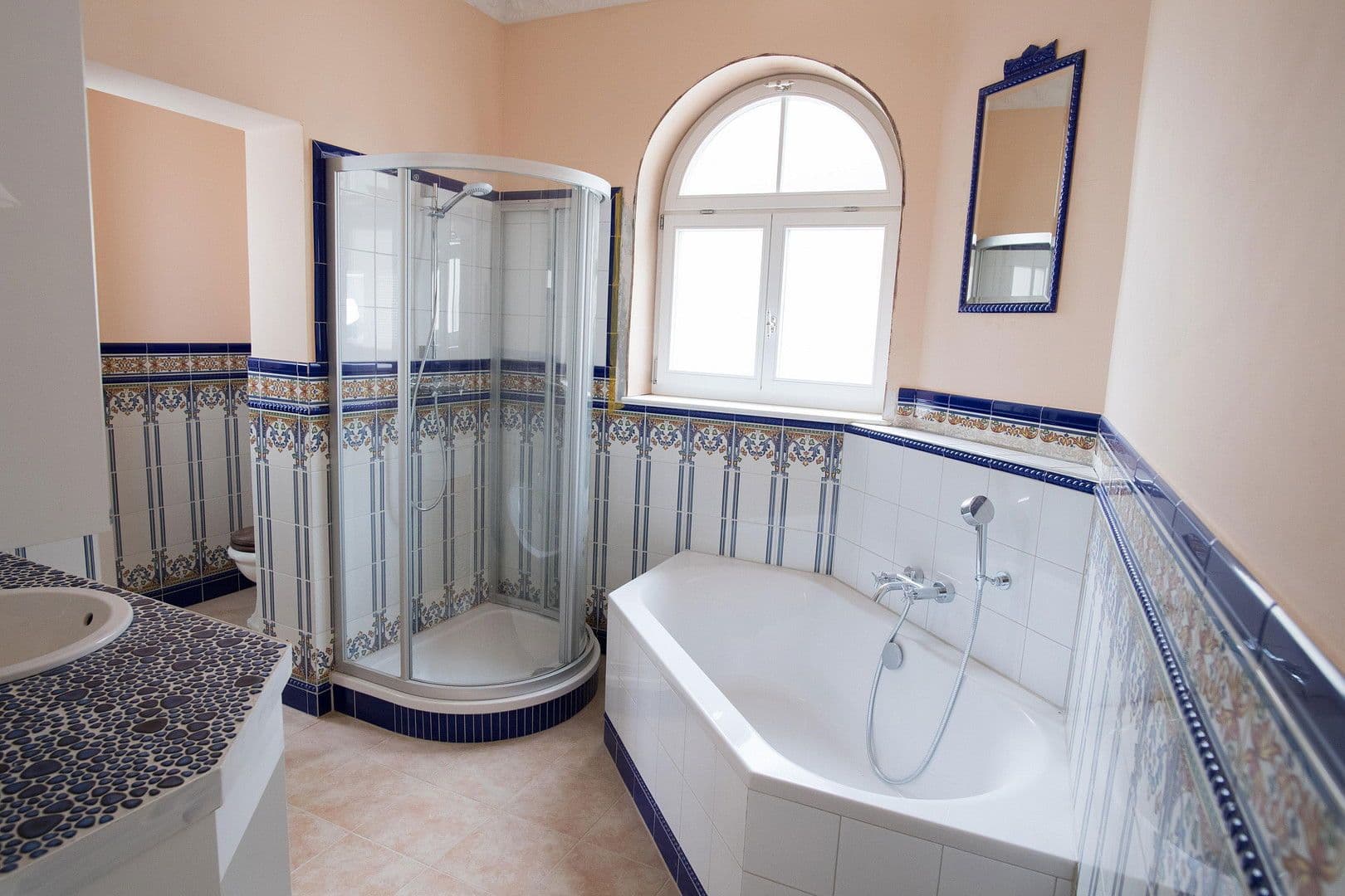 Pronájem bytu 4+1 128 m², Grochlitzer Str. 43, Naumburg (Saale), Sasko-Anhaltsko Pronájem bytu 4+1 128 m², Grochlitzer Str. 43, Naumburg (Saale), Sasko-Anhaltsko