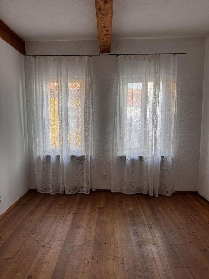 Prodej domu 211 m², pozemek 658 m², Alsheim, Porýní-Falc Prodej domu 211 m², pozemek 658 m², Alsheim, Porýní-Falc