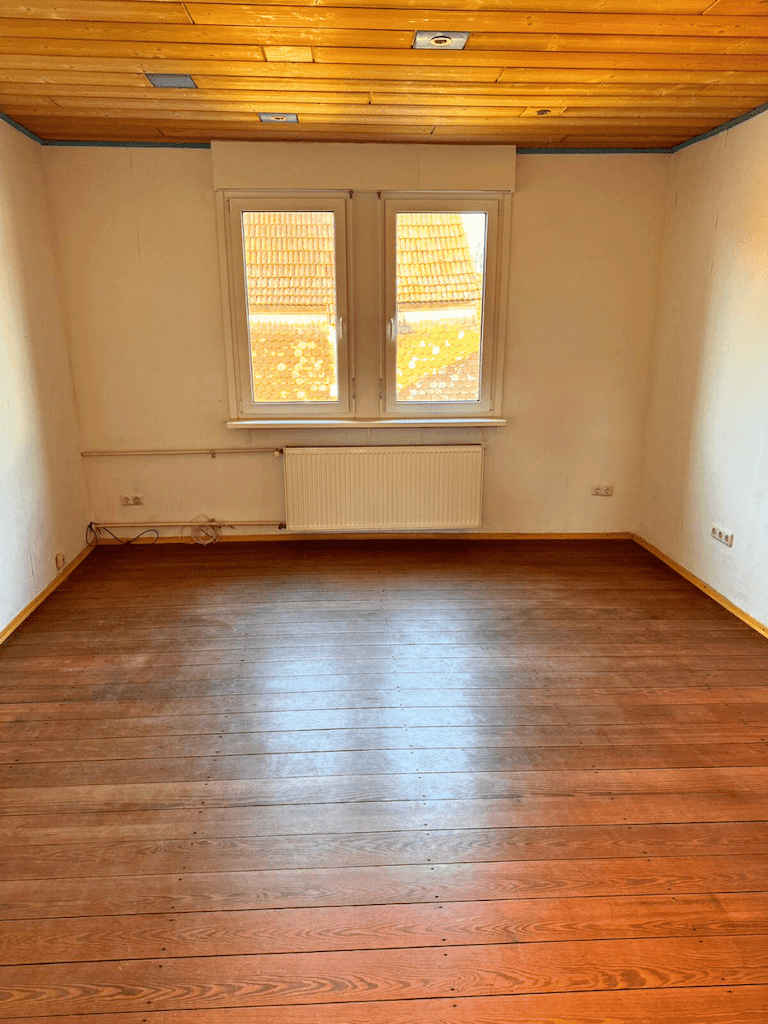 Prodej domu 211 m², pozemek 658 m², Alsheim, Porýní-Falc Prodej domu 211 m², pozemek 658 m², Alsheim, Porýní-Falc