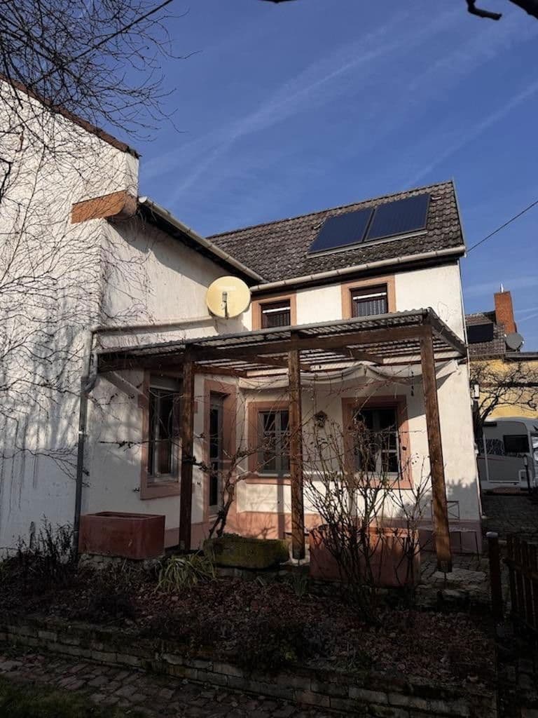 Prodej domu 211 m², pozemek 658 m², Alsheim, Porýní-Falc Prodej domu 211 m², pozemek 658 m², Alsheim, Porýní-Falc