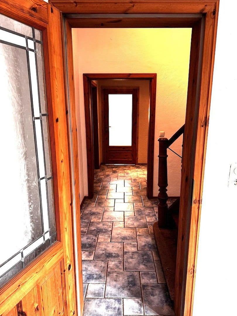 Prodej domu 211 m², pozemek 658 m², Alsheim, Porýní-Falc Prodej domu 211 m², pozemek 658 m², Alsheim, Porýní-Falc