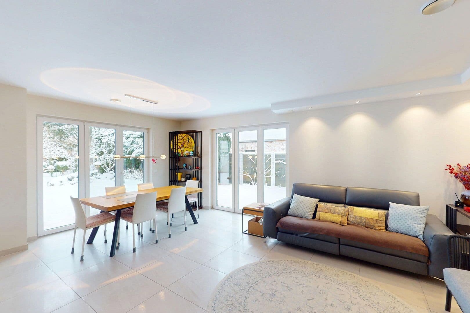 Prodej domu 216 m², pozemek 1.023 m², Waldemar Bonsels Weg 81, Ahrensburg, Šlesvicko-Holštýnsko Prodej domu 216 m², pozemek 1.023 m², Waldemar Bonsels Weg 81, Ahrensburg, Šlesvicko-Holštýnsko