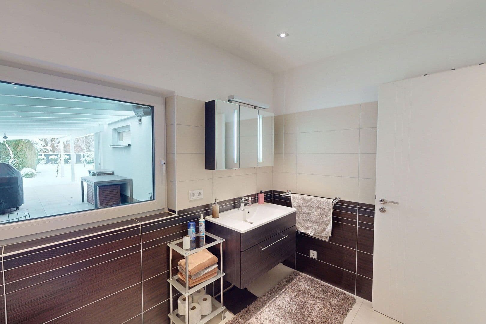 Prodej domu 216 m², pozemek 1.023 m², Waldemar Bonsels Weg 81, Ahrensburg, Šlesvicko-Holštýnsko Prodej domu 216 m², pozemek 1.023 m², Waldemar Bonsels Weg 81, Ahrensburg, Šlesvicko-Holštýnsko