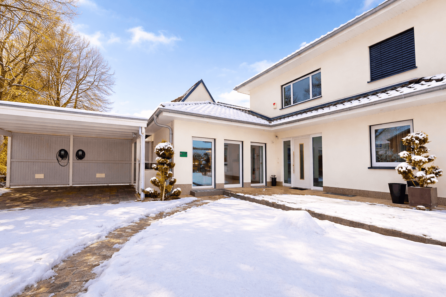 Prodej domu 216 m², pozemek 1.023 m², Waldemar Bonsels Weg 81, Ahrensburg, Šlesvicko-Holštýnsko Prodej domu 216 m², pozemek 1.023 m², Waldemar Bonsels Weg 81, Ahrensburg, Šlesvicko-Holštýnsko