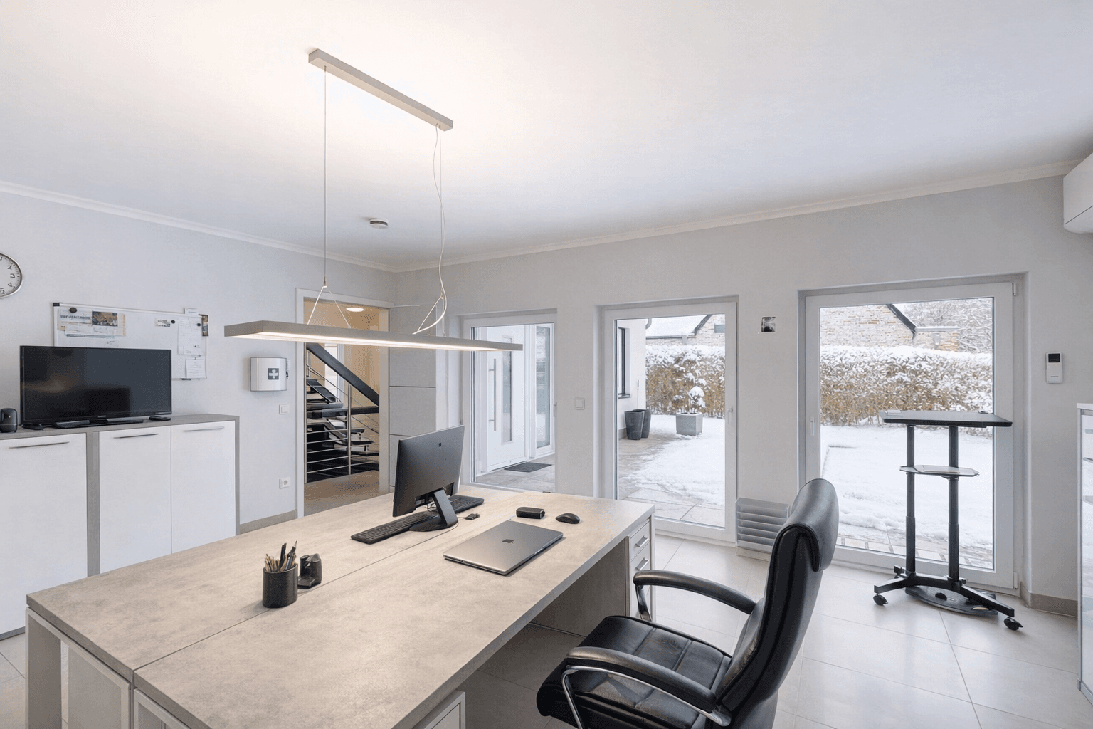 Prodej domu 216 m², pozemek 1.023 m², Waldemar Bonsels Weg 81, Ahrensburg, Šlesvicko-Holštýnsko Prodej domu 216 m², pozemek 1.023 m², Waldemar Bonsels Weg 81, Ahrensburg, Šlesvicko-Holštýnsko