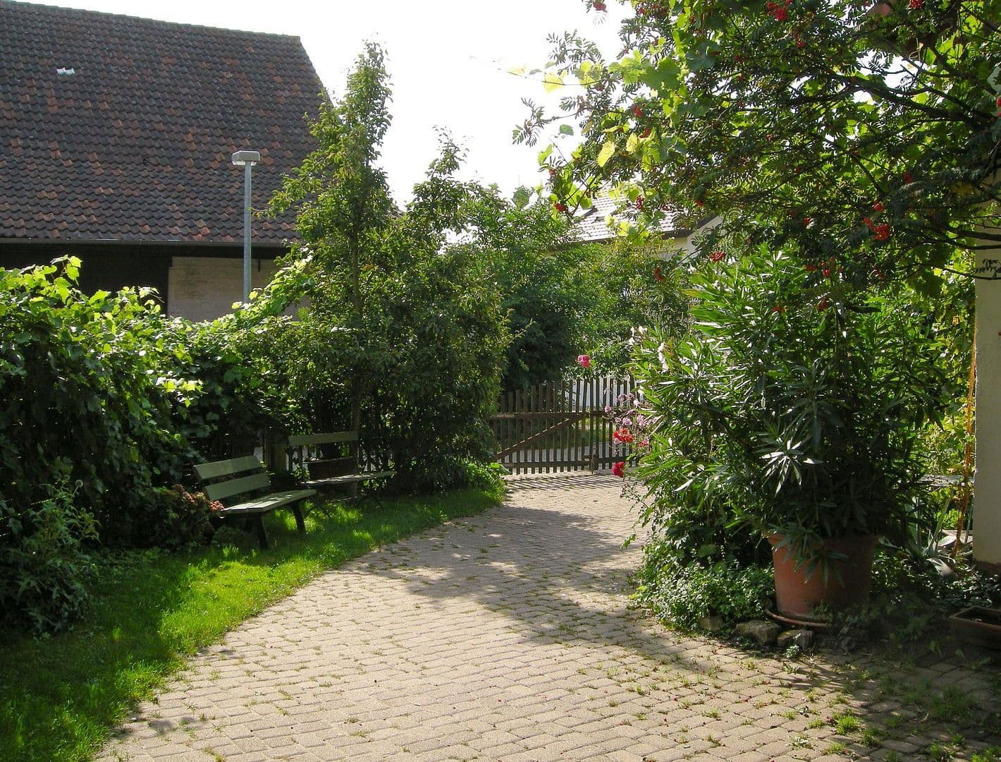 Prodej domu 296 m², pozemek 1.073 m², Freiburg, Bádensko-Württembersko Prodej domu 296 m², pozemek 1.073 m², Freiburg, Bádensko-Württembersko