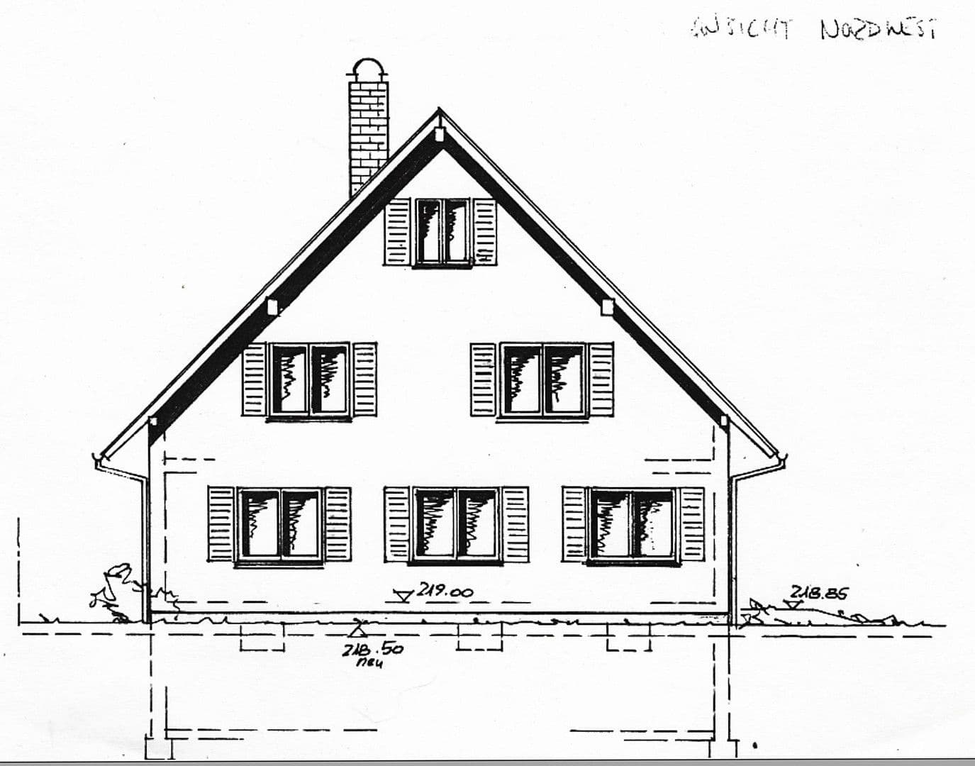 Prodej domu 296 m², pozemek 1.073 m², Freiburg, Bádensko-Württembersko Prodej domu 296 m², pozemek 1.073 m², Freiburg, Bádensko-Württembersko