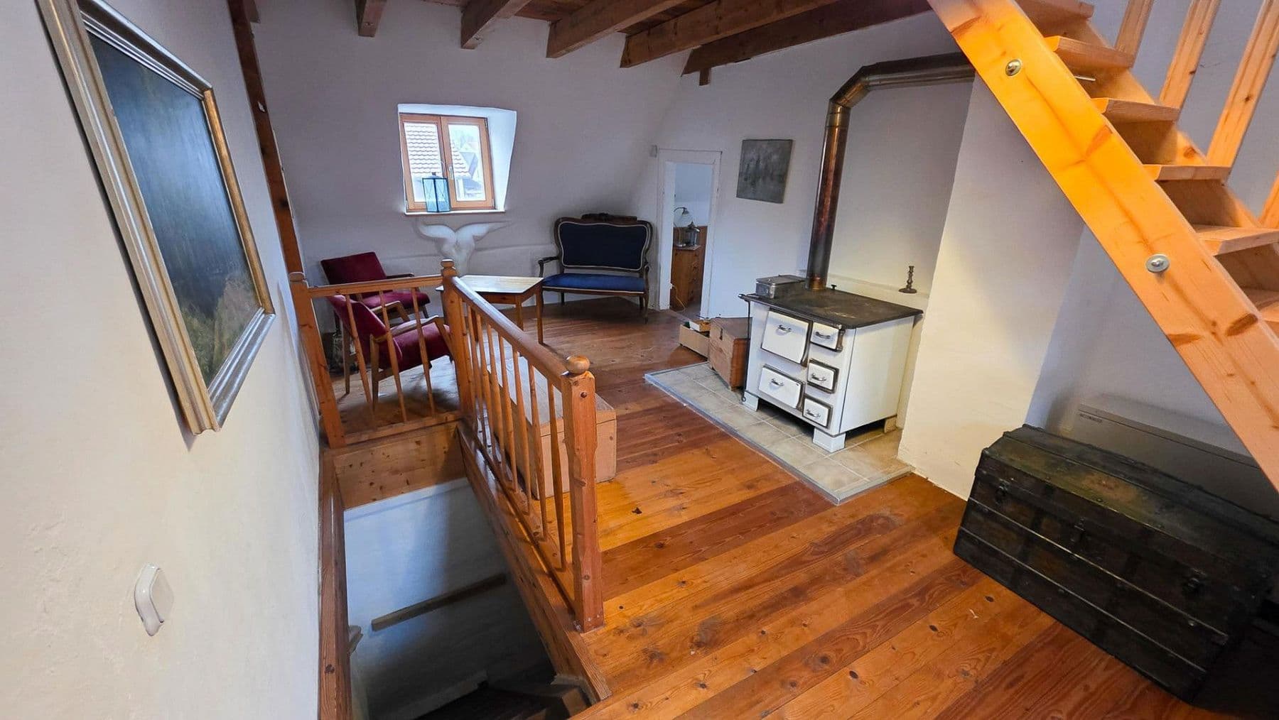 Prodej domu 296 m², pozemek 1.073 m², Freiburg, Bádensko-Württembersko Prodej domu 296 m², pozemek 1.073 m², Freiburg, Bádensko-Württembersko