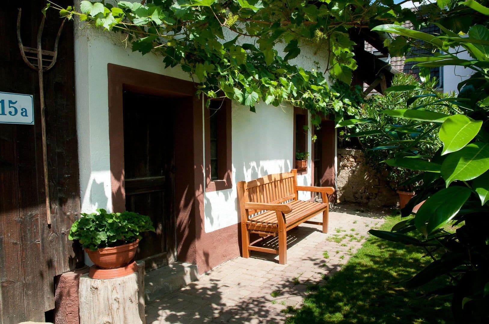 Prodej domu 296 m², pozemek 1.073 m², Freiburg, Bádensko-Württembersko Prodej domu 296 m², pozemek 1.073 m², Freiburg, Bádensko-Württembersko