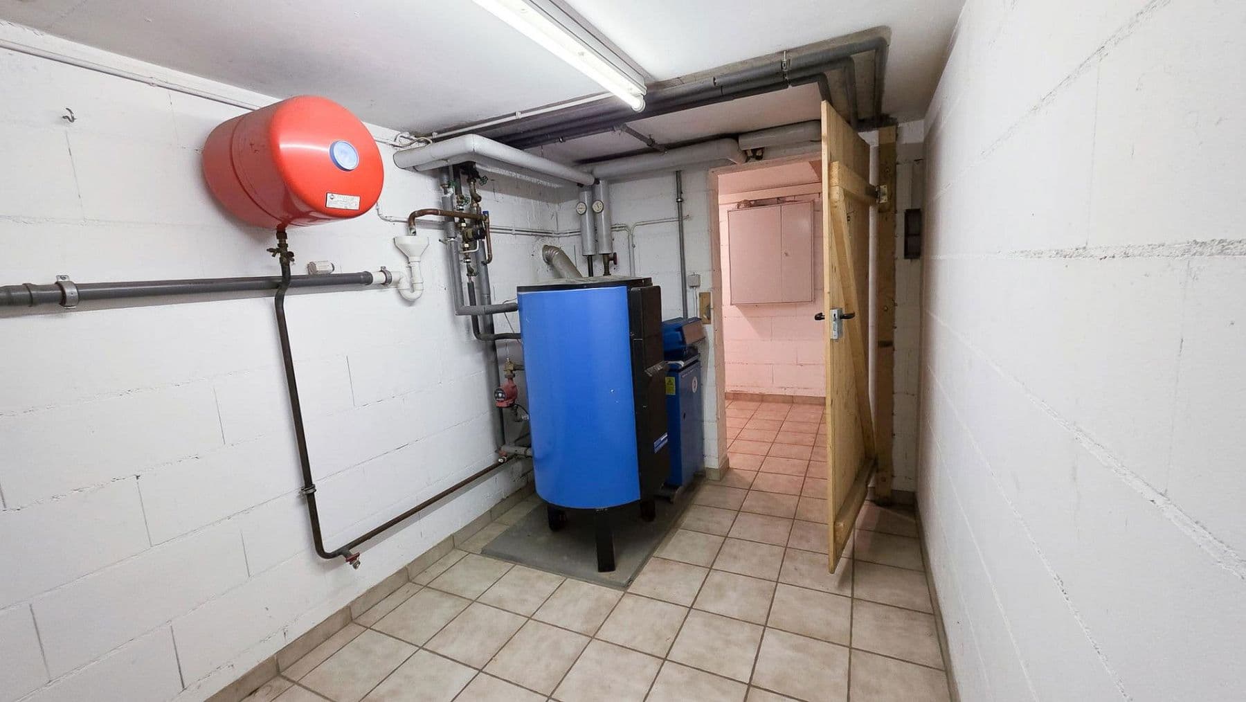 Prodej domu 296 m², pozemek 1.073 m², Freiburg, Bádensko-Württembersko Prodej domu 296 m², pozemek 1.073 m², Freiburg, Bádensko-Württembersko