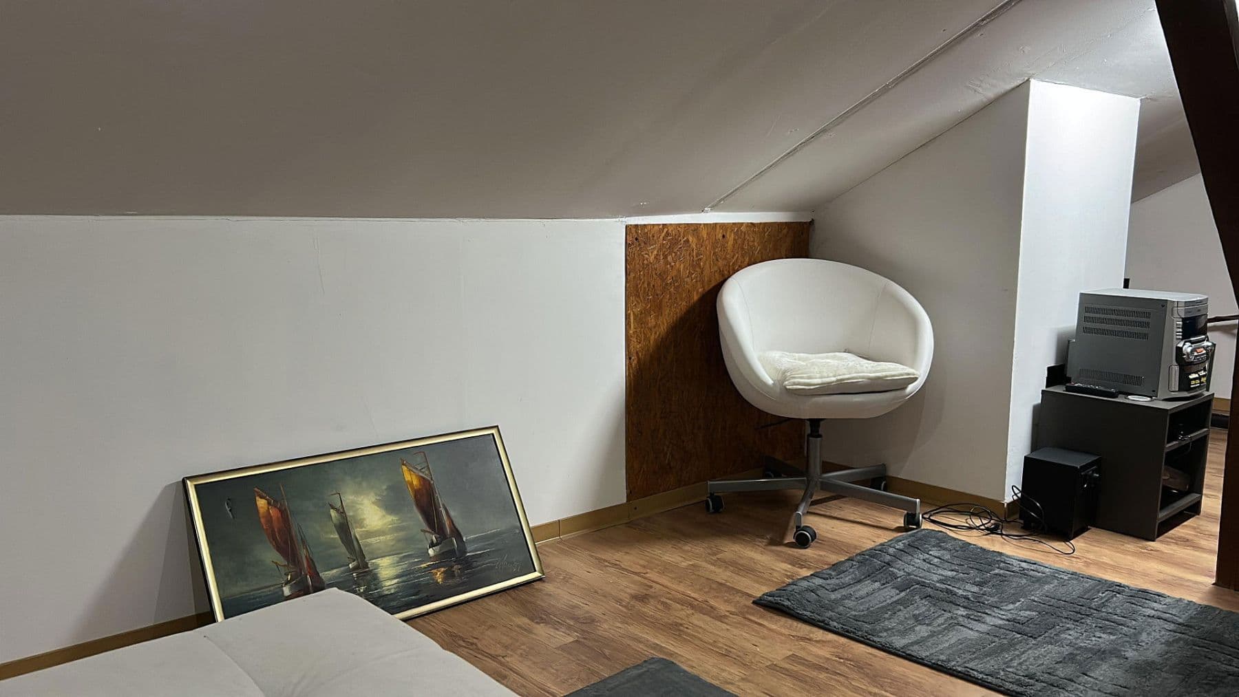 Pronájem domu 140 m², pozemek 200 m², Wiesenbach, Bádensko-Württembersko Pronájem domu 140 m², pozemek 200 m², Wiesenbach, Bádensko-Württembersko