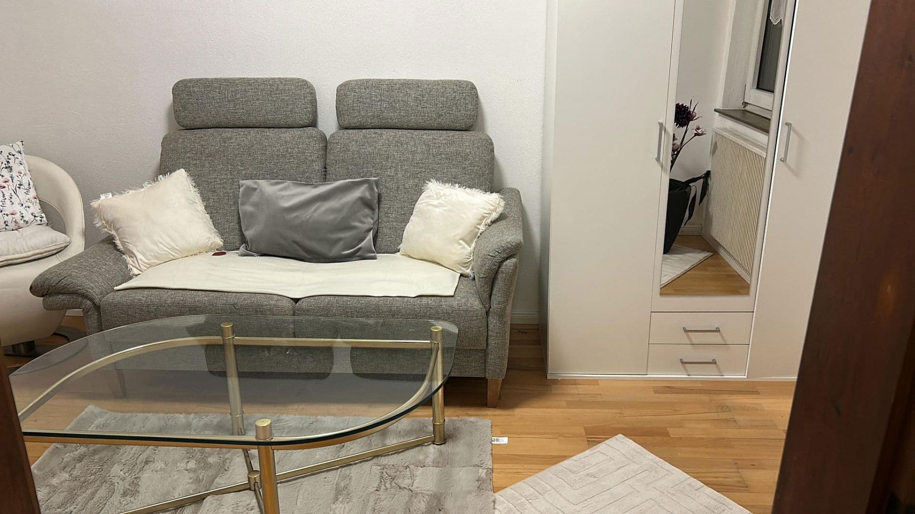 Pronájem domu 140 m², pozemek 200 m², Wiesenbach, Bádensko-Württembersko Pronájem domu 140 m², pozemek 200 m², Wiesenbach, Bádensko-Württembersko