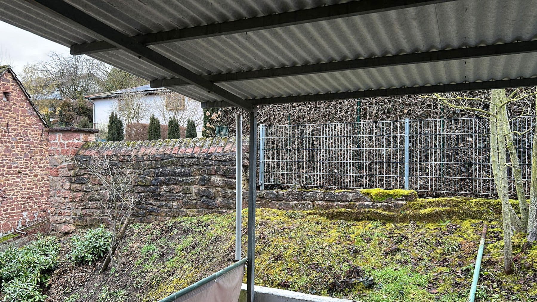 Pronájem domu 140 m², pozemek 200 m², Wiesenbach, Bádensko-Württembersko Pronájem domu 140 m², pozemek 200 m², Wiesenbach, Bádensko-Württembersko