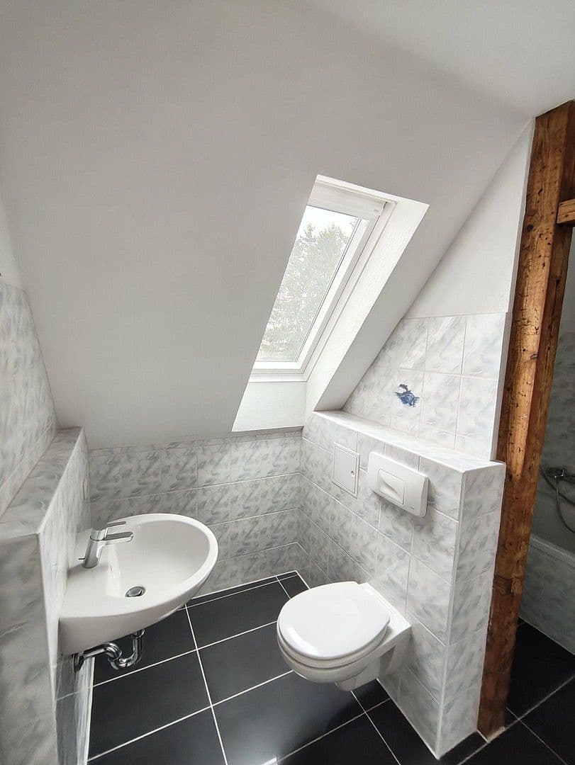 Pronájem bytu 4+1 75 m², Cvikov, Sasko Pronájem bytu 4+1 75 m², Cvikov, Sasko