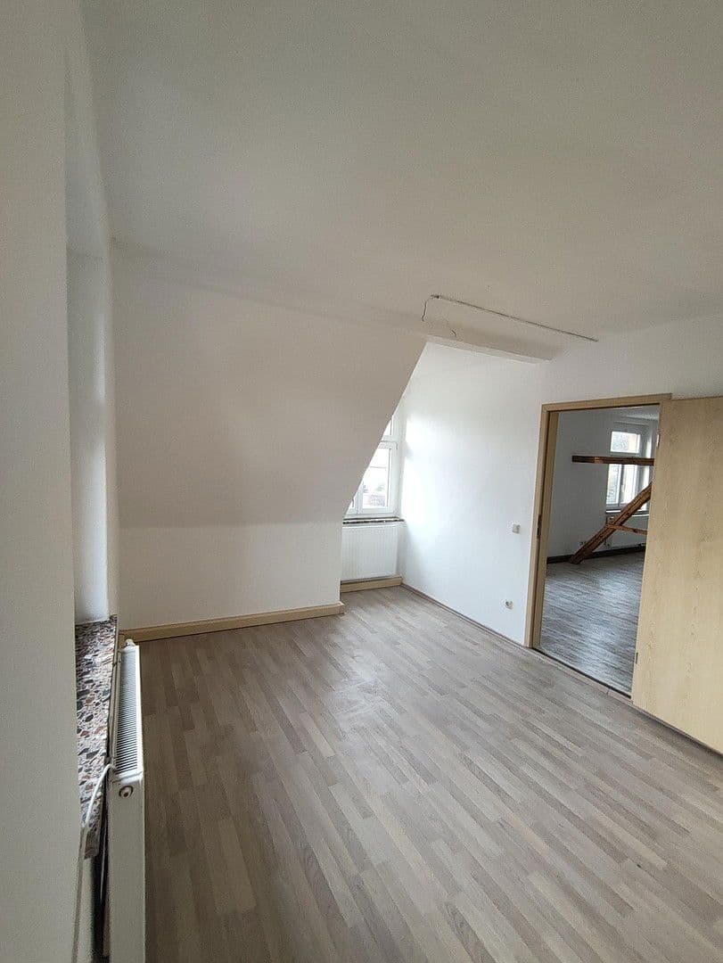Pronájem bytu 4+1 75 m², Cvikov, Sasko Pronájem bytu 4+1 75 m², Cvikov, Sasko