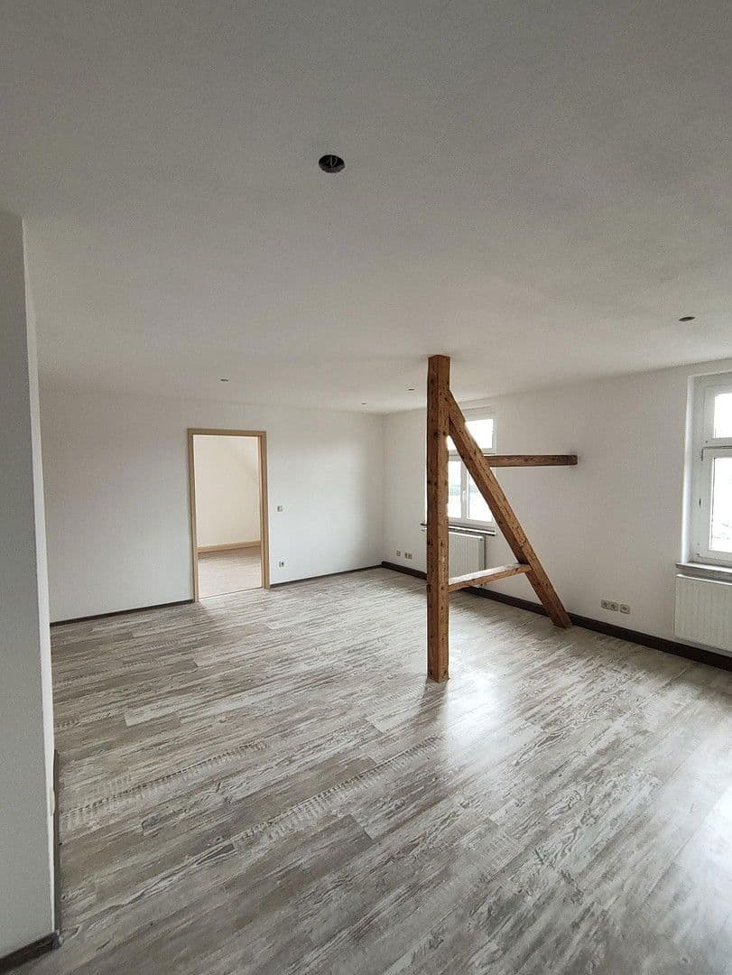 Pronájem bytu 4+1 75 m², Cvikov, Sasko Pronájem bytu 4+1 75 m², Cvikov, Sasko
