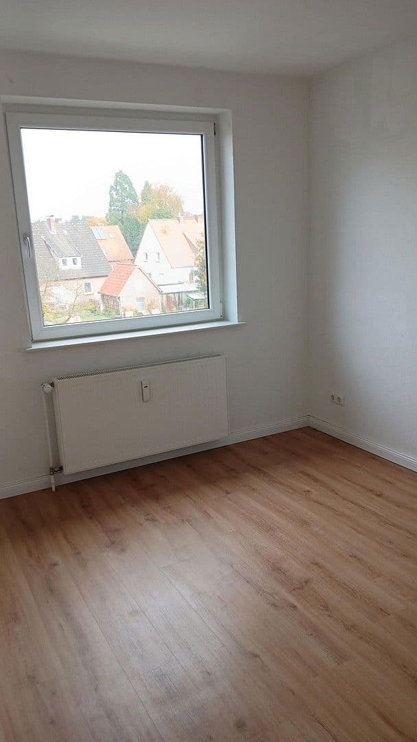 Pronájem bytu 3+1 68 m², Theodor-Storm-Straße 8, Schneverdingen, Dolní Sasko Pronájem bytu 3+1 68 m², Theodor-Storm-Straße 8, Schneverdingen, Dolní Sasko