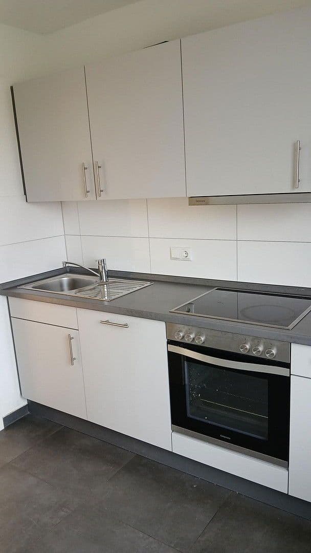 Pronájem bytu 3+1 68 m², Theodor-Storm-Straße 8, Schneverdingen, Dolní Sasko Pronájem bytu 3+1 68 m², Theodor-Storm-Straße 8, Schneverdingen, Dolní Sasko