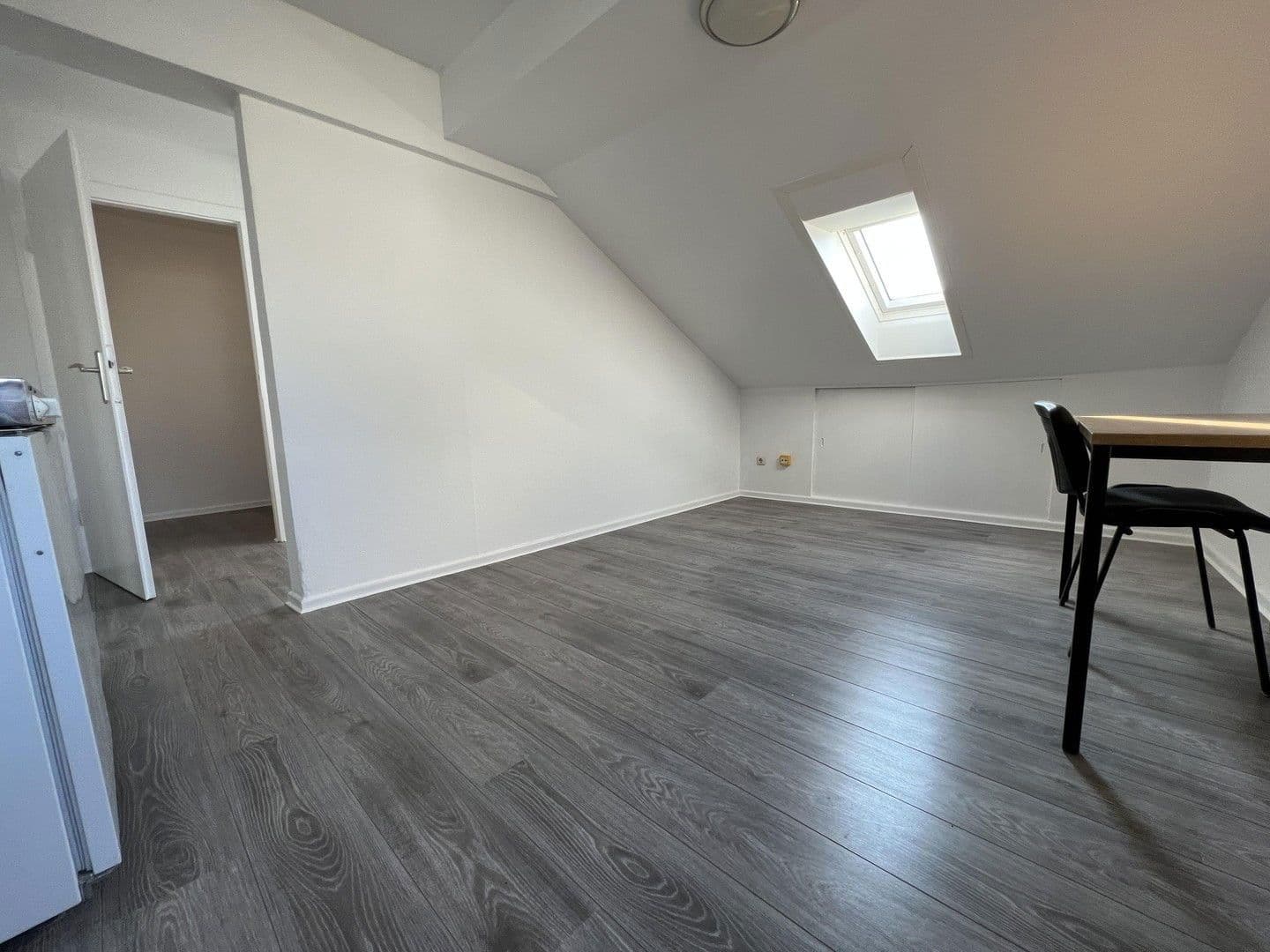 Pronájem bytu 1+1 28 m², Paradestr. 33, Wuppertal, Severní Porýní-Vestfálsko Pronájem bytu 1+1 28 m², Paradestr. 33, Wuppertal, Severní Porýní-Vestfálsko