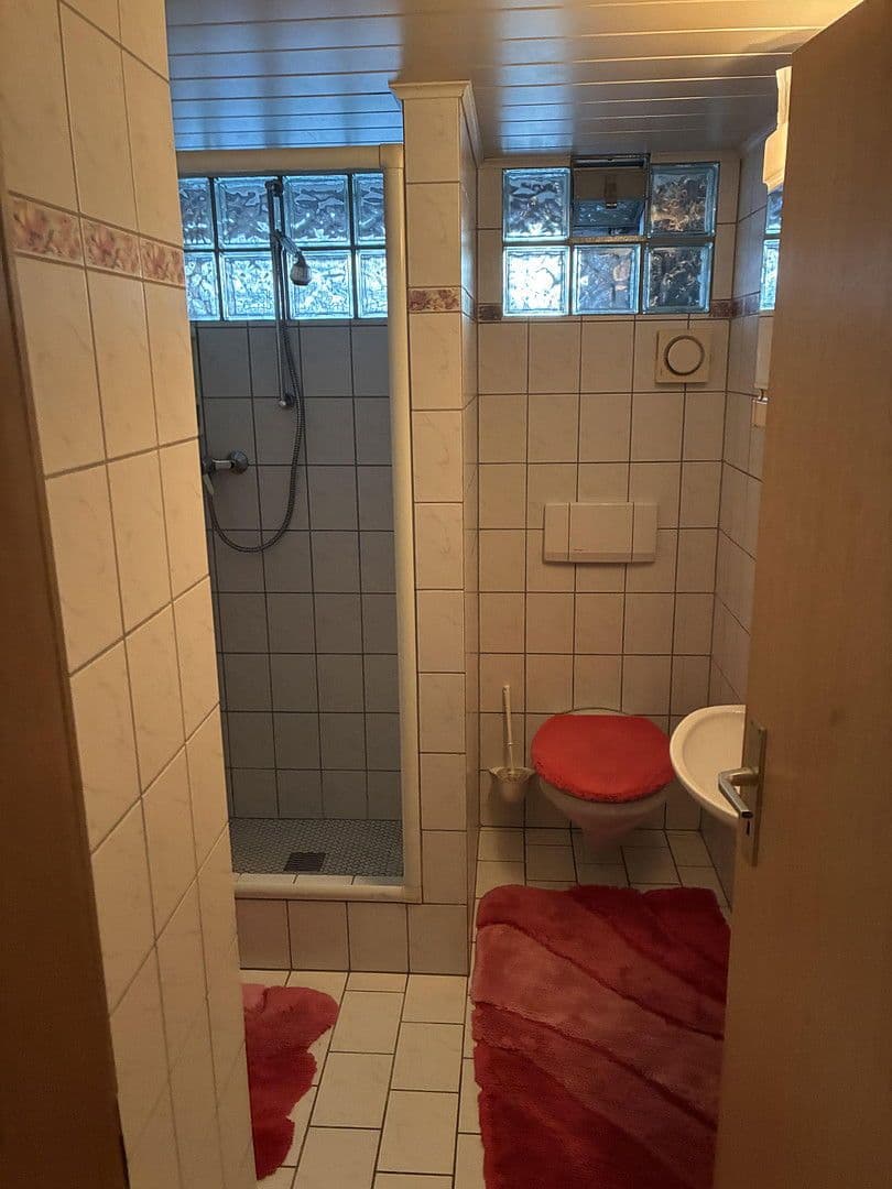 Prodej domu 165 m², pozemek 650 m², Sinsheim, Bádensko-Württembersko Prodej domu 165 m², pozemek 650 m², Sinsheim, Bádensko-Württembersko