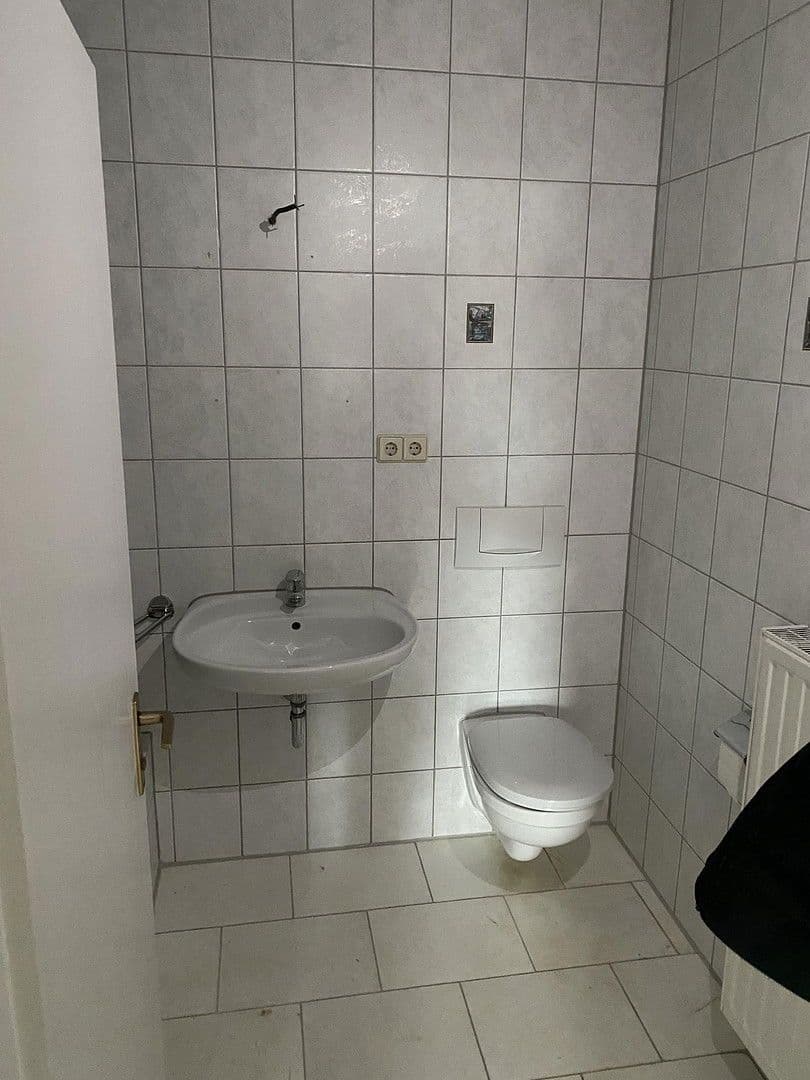 Pronájem bytu 2+1 62 m², Eschenweg 2, Schkopau, Sasko-Anhaltsko Pronájem bytu 2+1 62 m², Eschenweg 2, Schkopau, Sasko-Anhaltsko