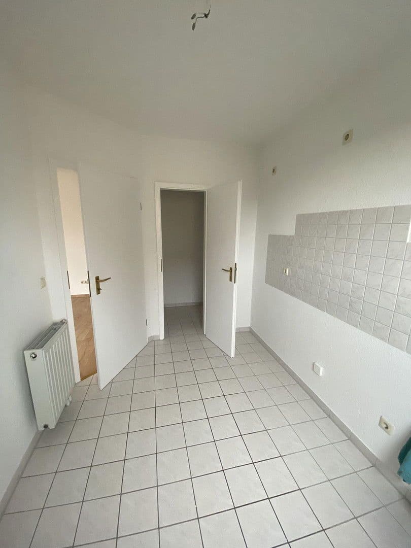 Pronájem bytu 2+1 62 m², Eschenweg 2, Schkopau, Sasko-Anhaltsko Pronájem bytu 2+1 62 m², Eschenweg 2, Schkopau, Sasko-Anhaltsko